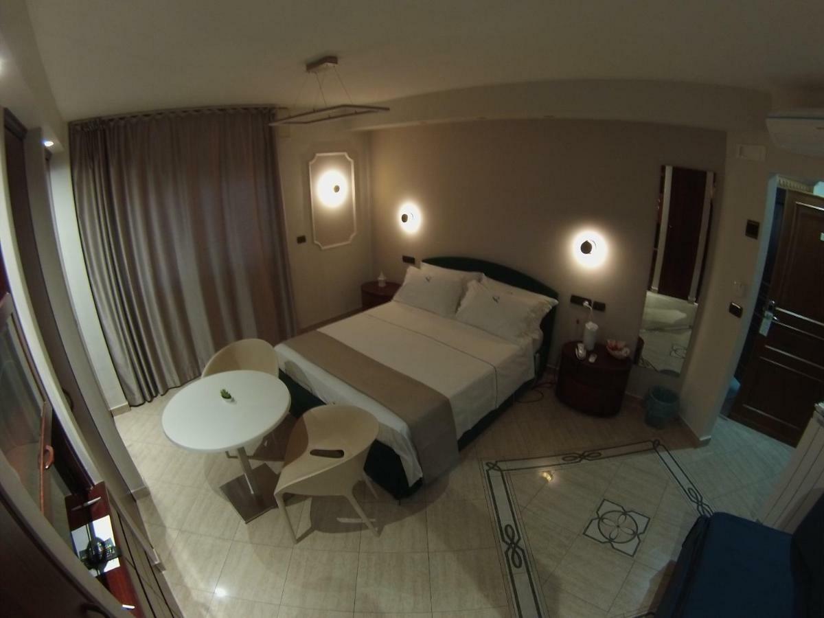 Sonevi Rooms Napoli Dış mekan fotoğraf